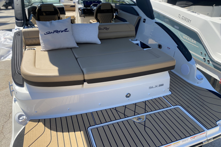 Bain de soleil arrière avec plateforme manuelle SLX 260